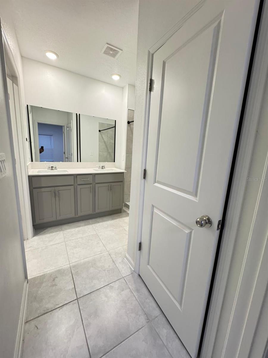 1204 DEEPWATER CIR, EAGLE LAKE, FL, 33839