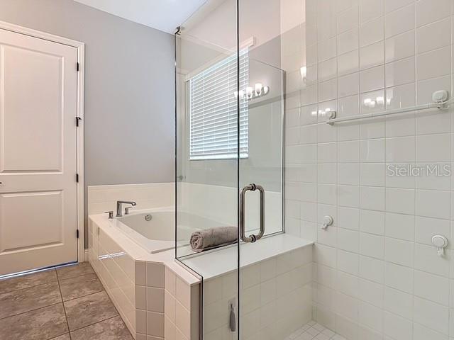 2427 ZABALLINA PL, DAVENPORT, FL, 33897
