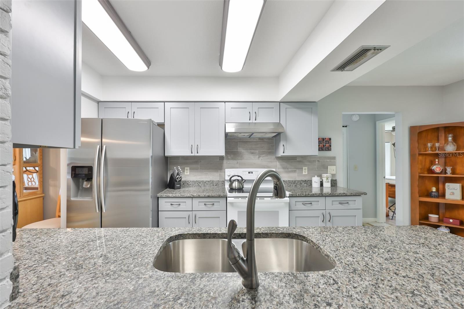 3718 SAND PEBBLE DR, VALRICO, FL, 33596