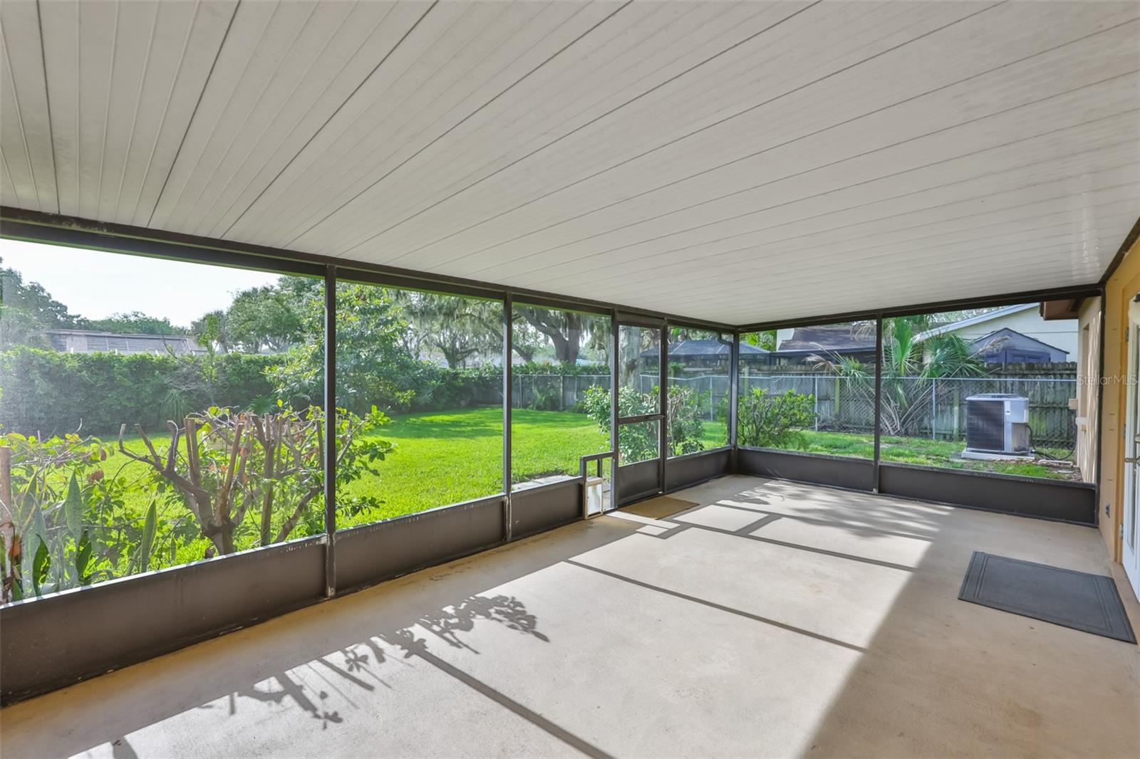 3718 SAND PEBBLE DR, VALRICO, FL, 33596