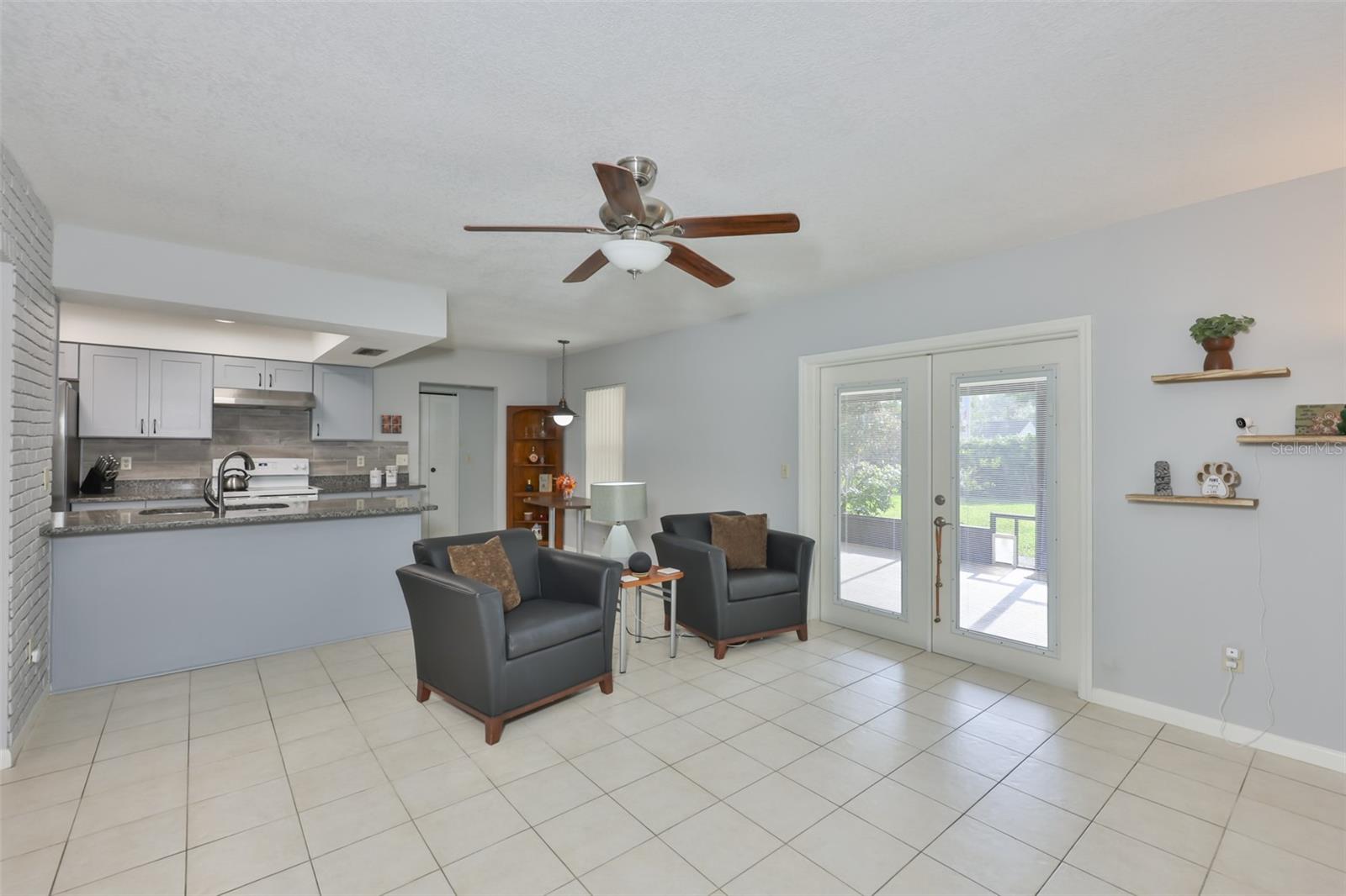 3718 SAND PEBBLE DR, VALRICO, FL, 33596