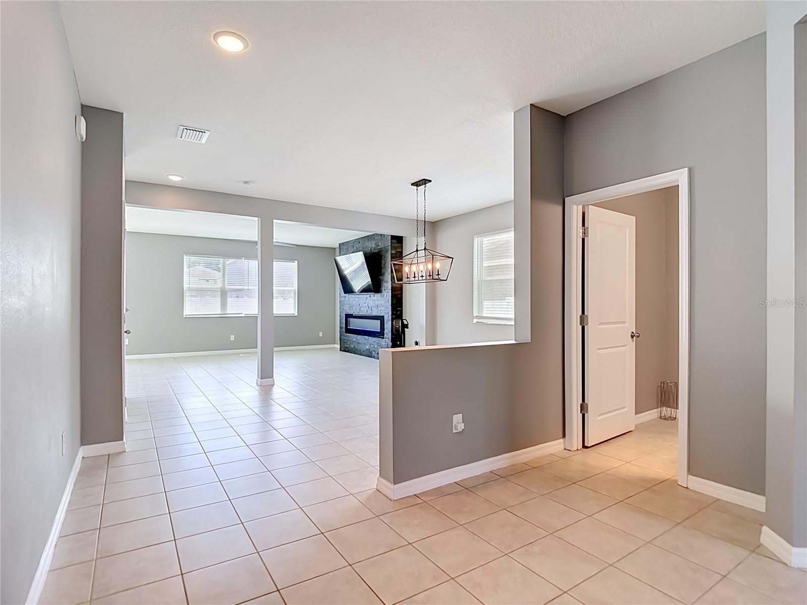 9127 FREEDOM HILL DR, SEFFNER, FL, 33584