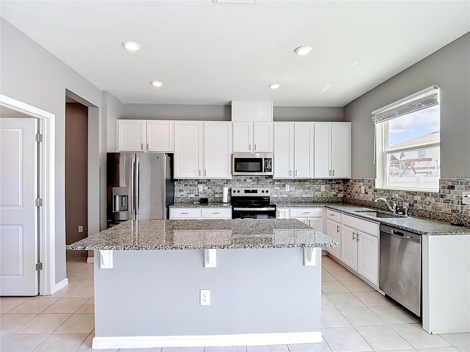 9127 FREEDOM HILL DR, SEFFNER, FL, 33584