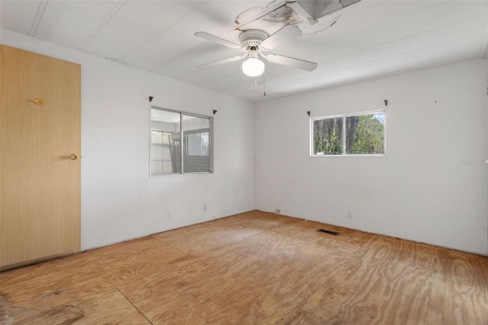 12115 FAIRWAY AVE, BROOKSVILLE, FL, 34613