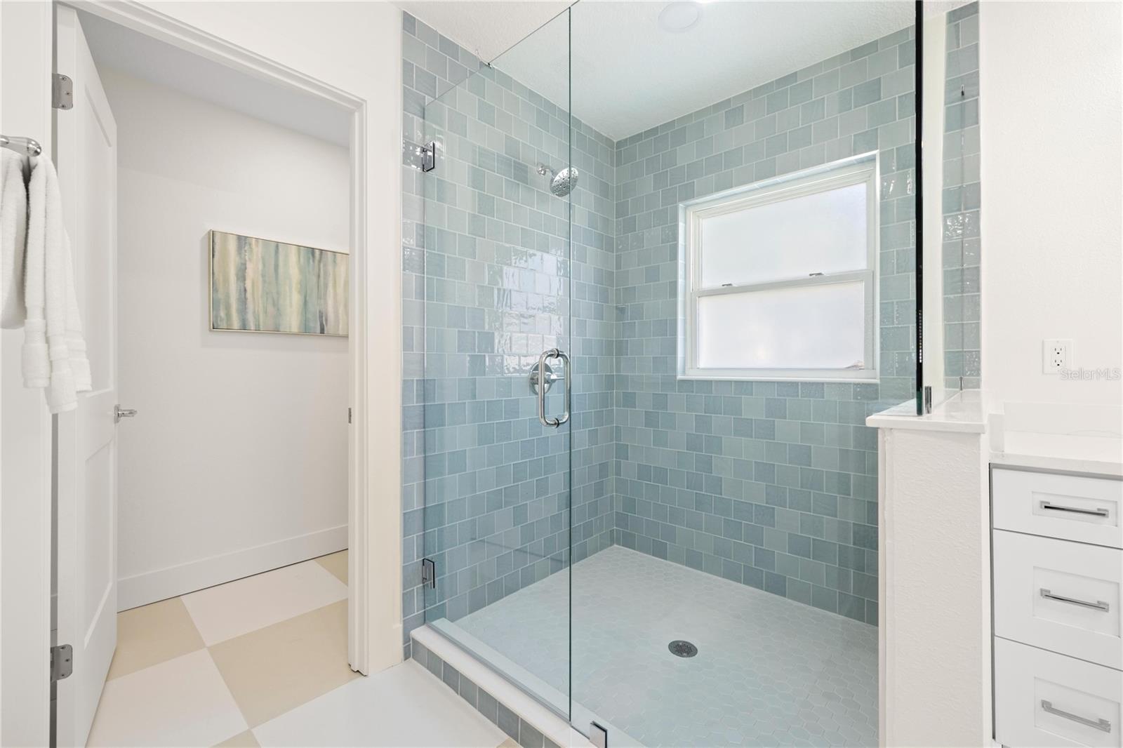 2117 S WEST SHORE BLVD, TAMPA, FL, 33629