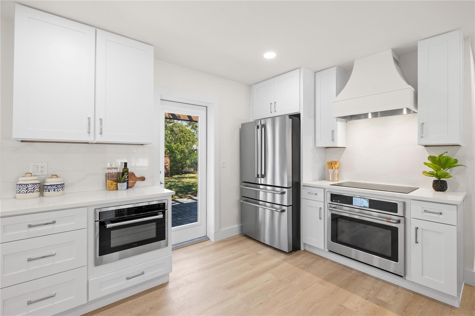 2117 S WEST SHORE BLVD, TAMPA, FL, 33629