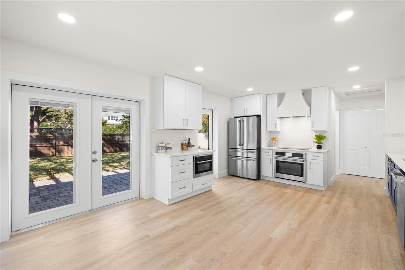 2117 S WEST SHORE BLVD, TAMPA, FL, 33629