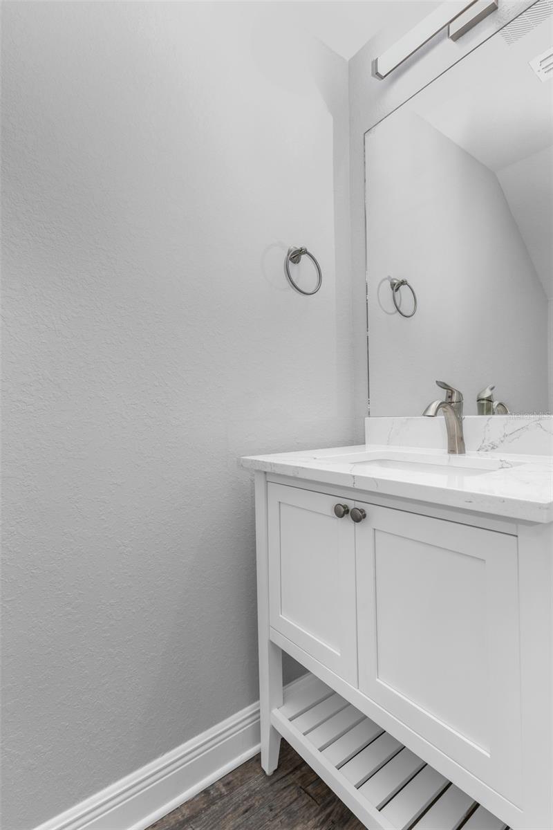 309 E VIRGINIA AVE, PUNTA GORDA, FL, 33950