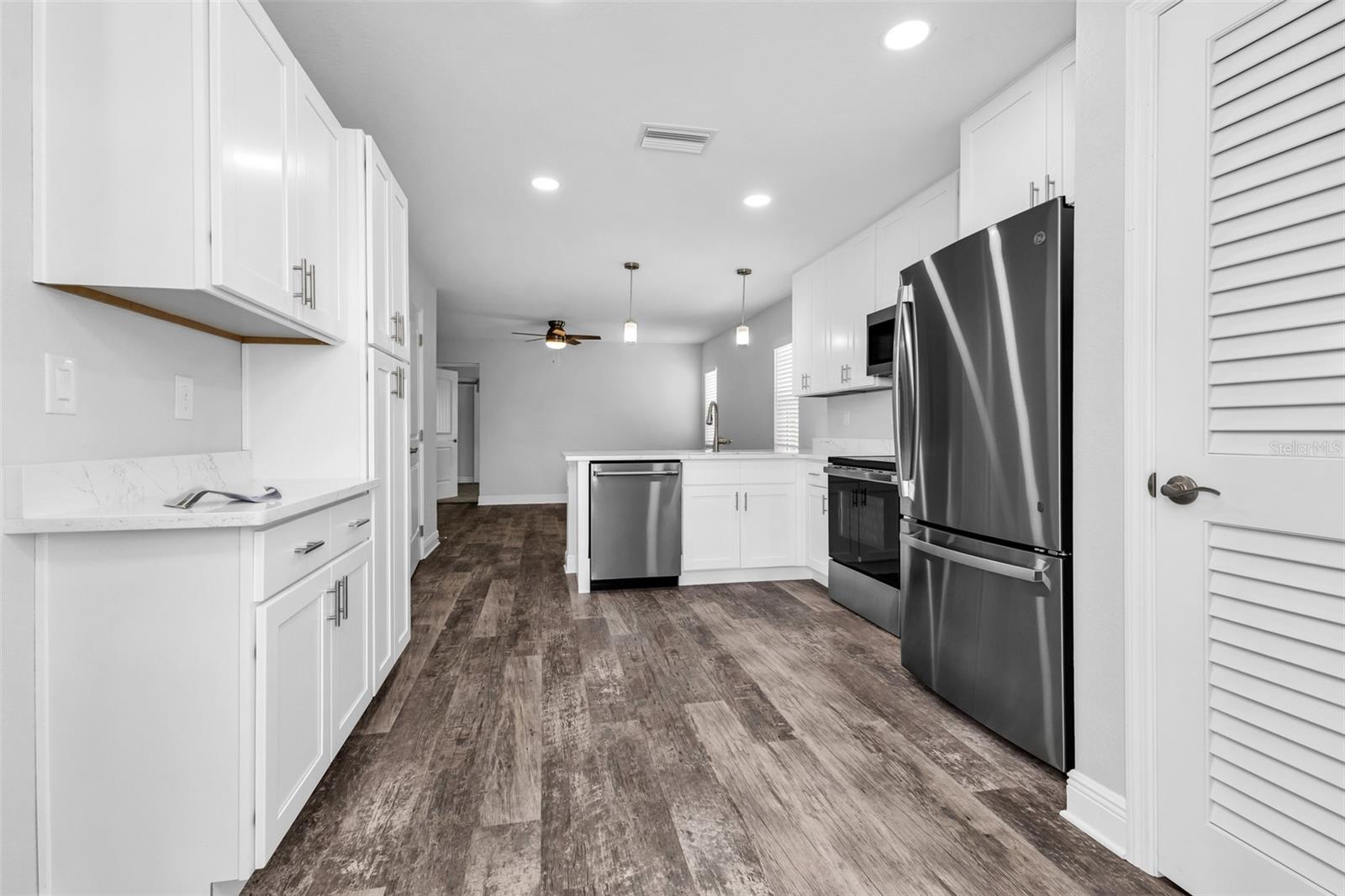 309 E VIRGINIA AVE, PUNTA GORDA, FL, 33950