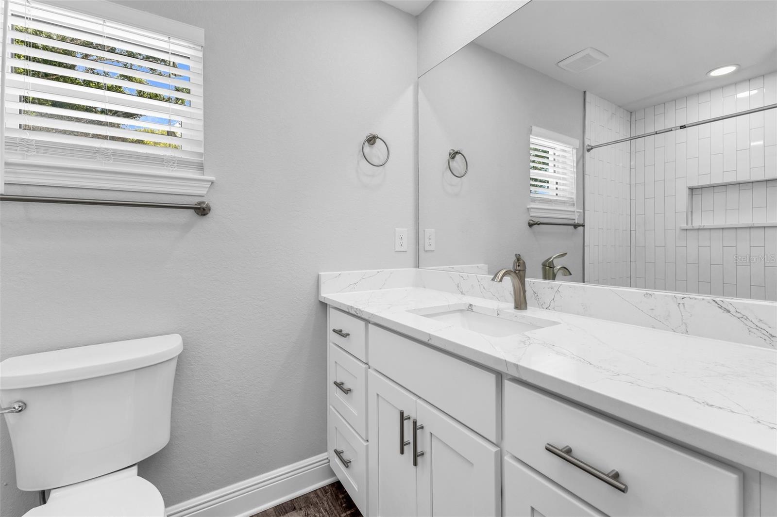 309 E VIRGINIA AVE, PUNTA GORDA, FL, 33950