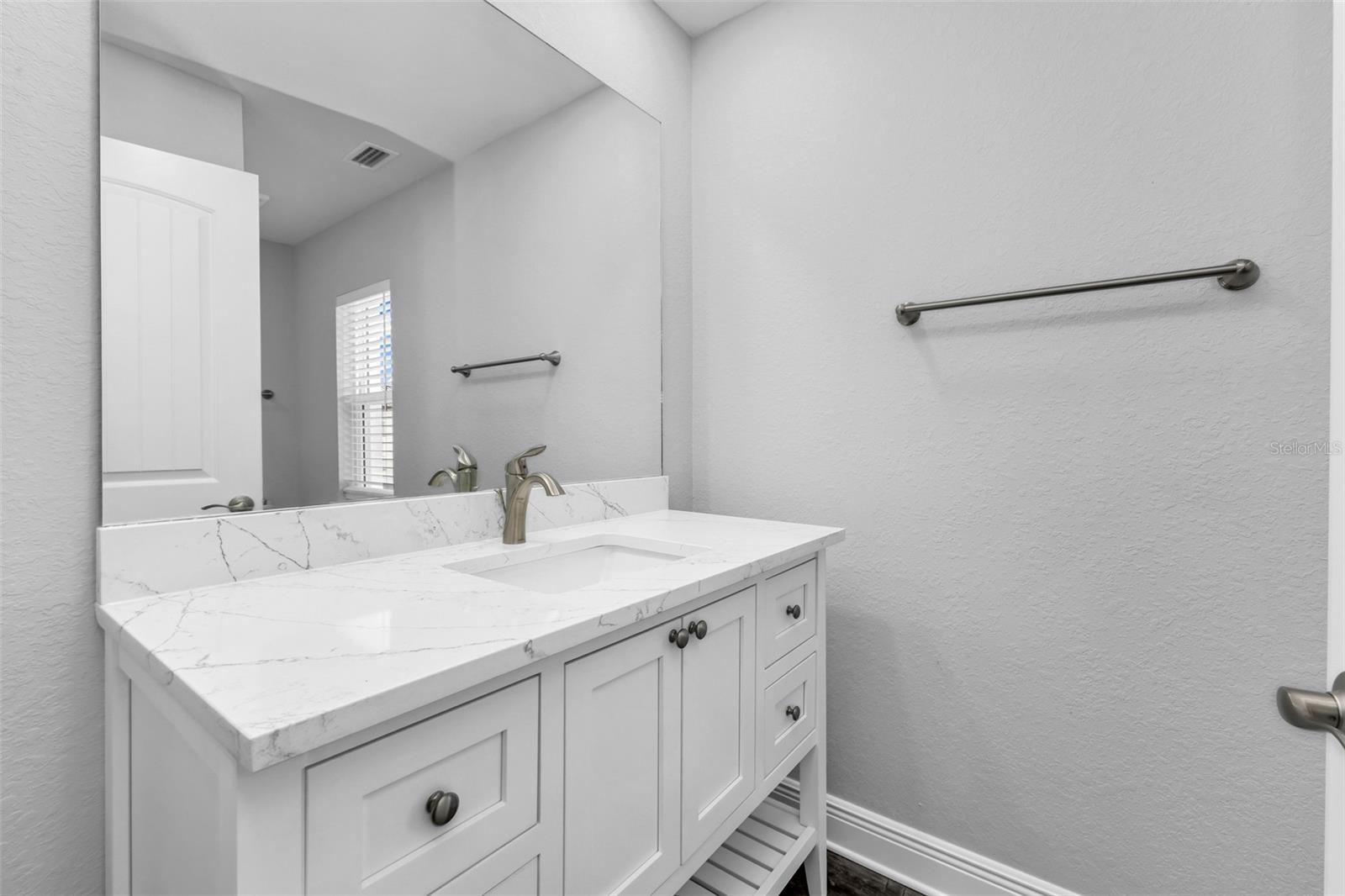 309 E VIRGINIA AVE, PUNTA GORDA, FL, 33950