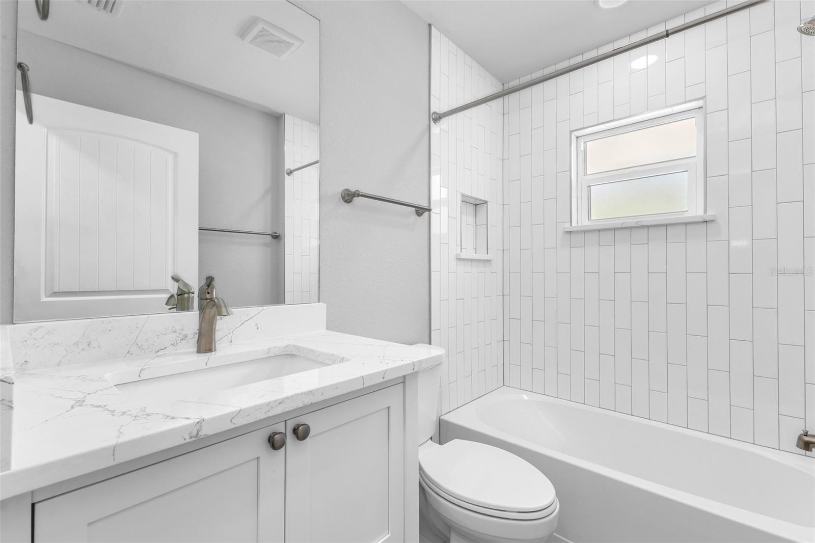 309 E VIRGINIA AVE, PUNTA GORDA, FL, 33950