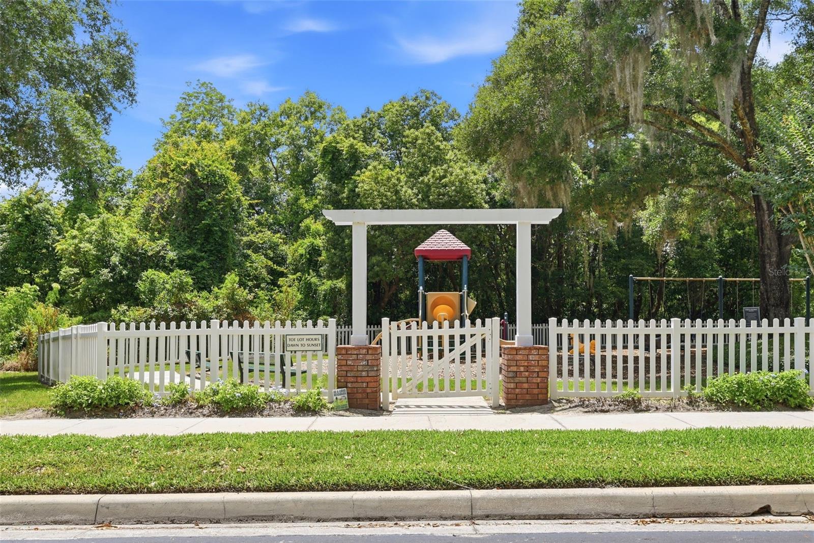 483 WEKIVA PRESERVE DR, APOPKA, FL, 32712