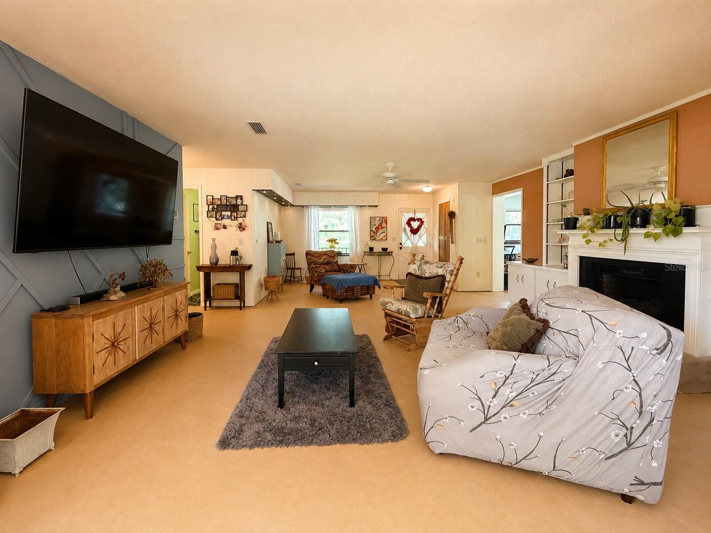 1724 SE 164TH CIR, OCKLAWAHA, FL, 32179