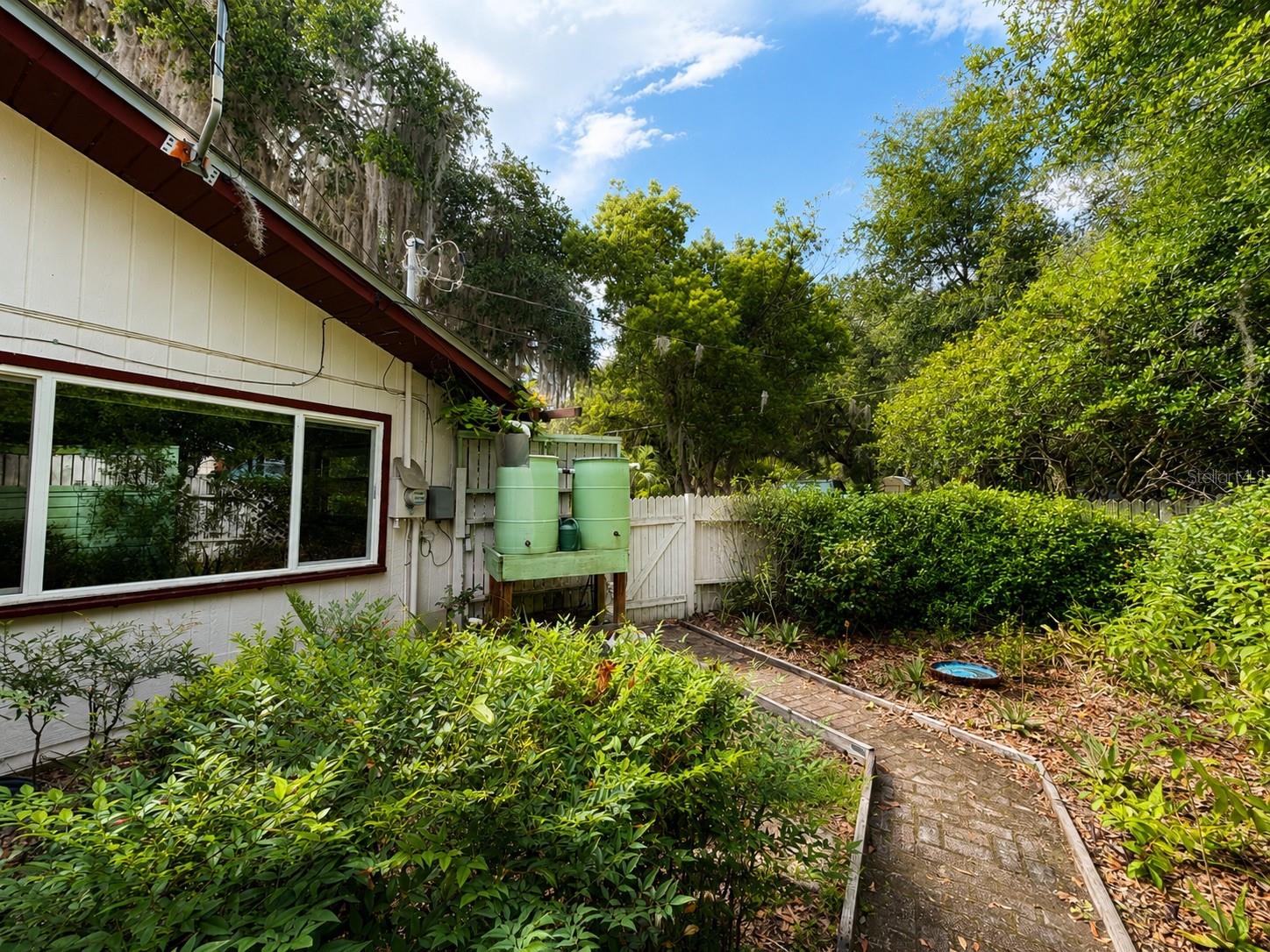 1724 SE 164TH CIR, OCKLAWAHA, FL, 32179