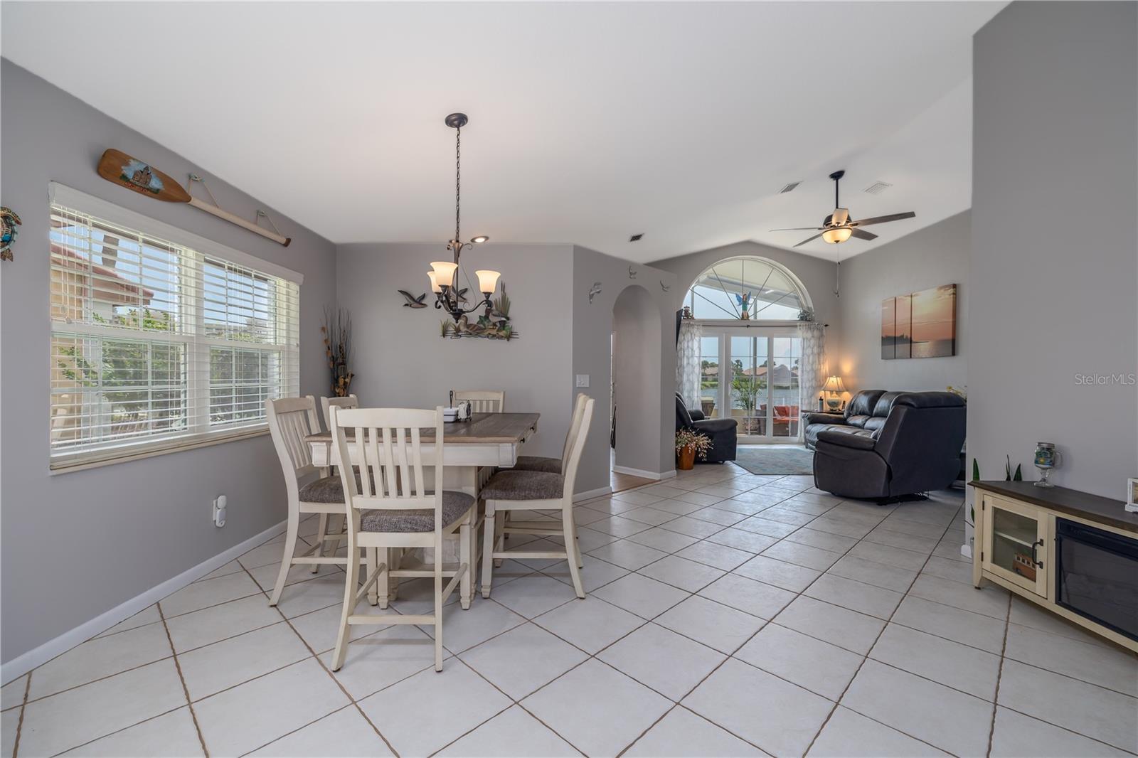 6 SAN MIGUEL CT, PALM COAST, FL, 32137