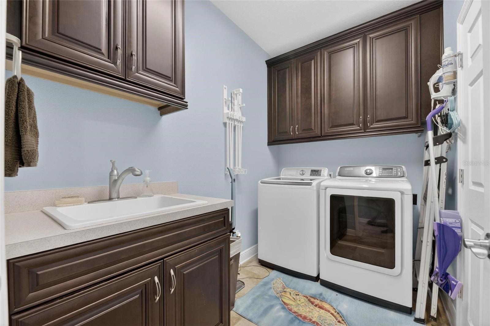204 DAKOTA HILL DR, SEFFNER, FL, 33584