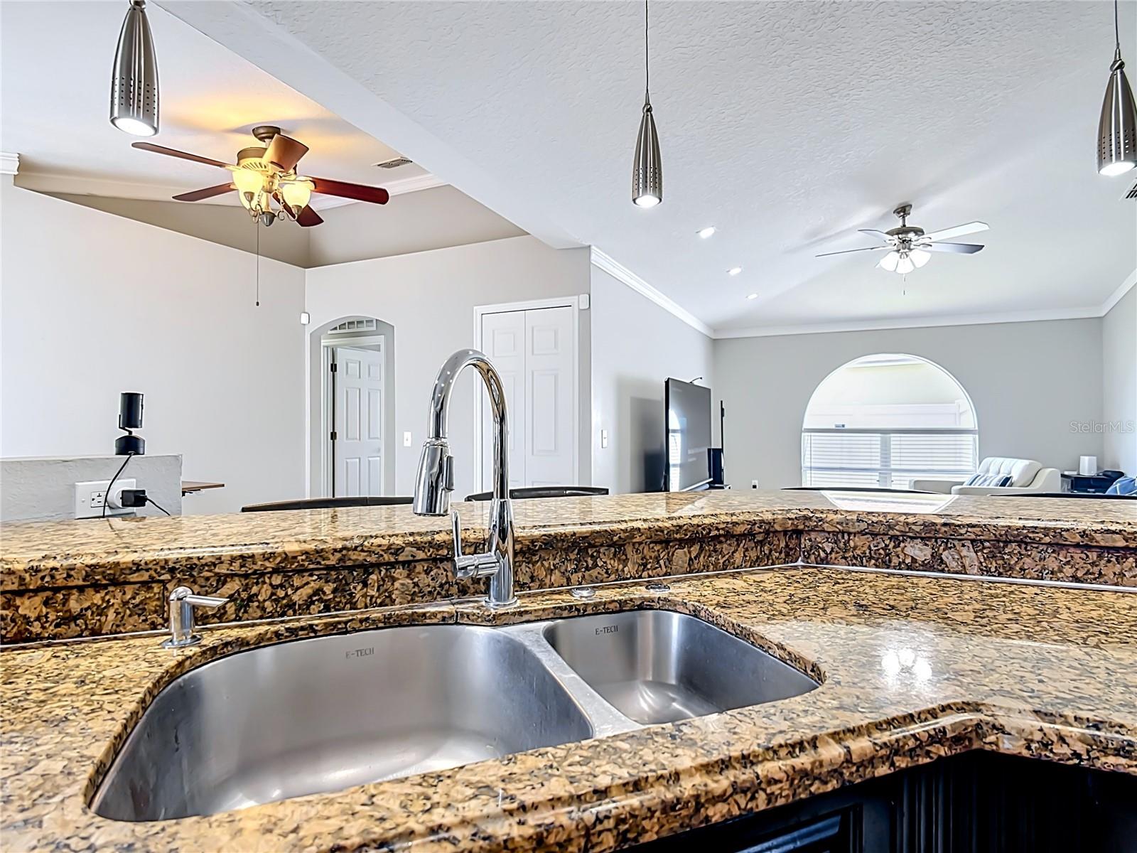 3013 MANDOLIN DR, KISSIMMEE, FL, 34744
