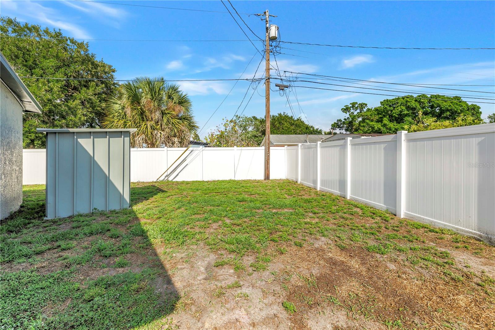7599 MEADOWLAWN DR N, ST PETERSBURG, FL, 33702