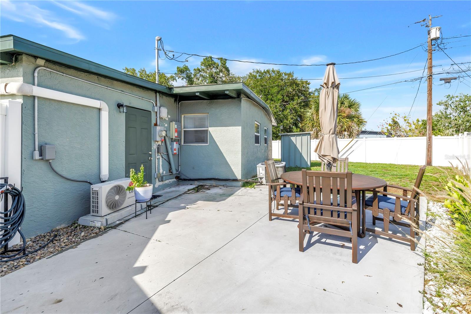 7599 MEADOWLAWN DR N, ST PETERSBURG, FL, 33702