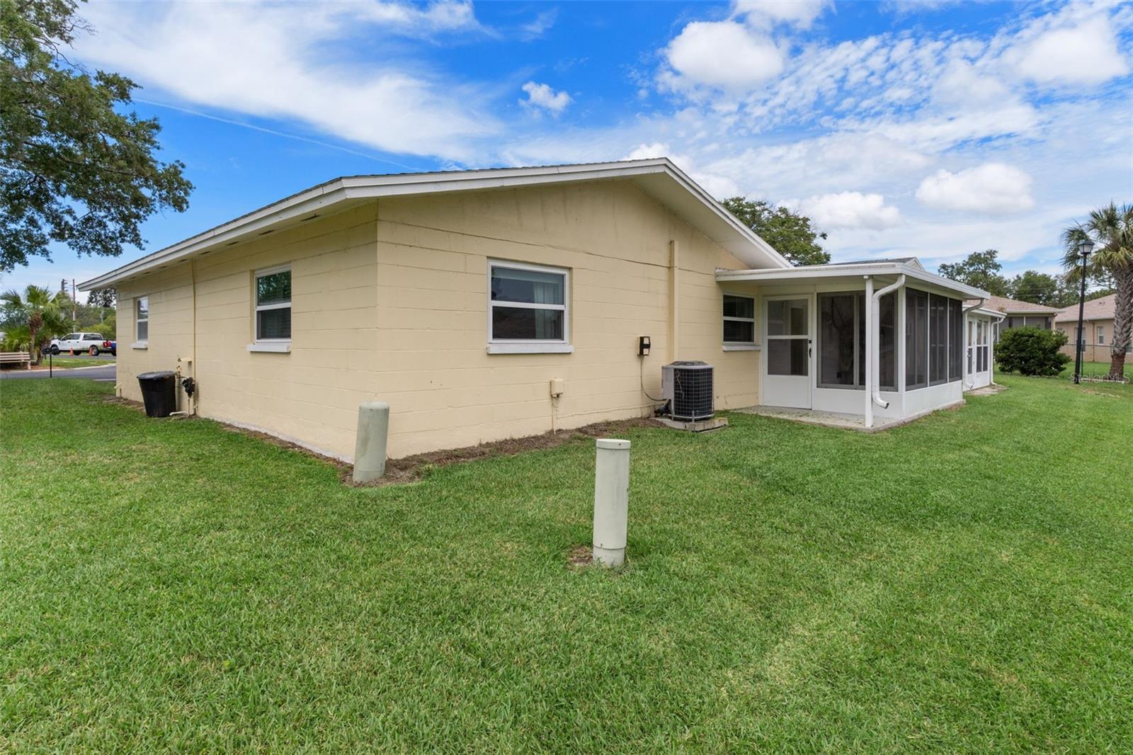 12102 BOYNTON LN #B, NEW PORT RICHEY, FL, 34654