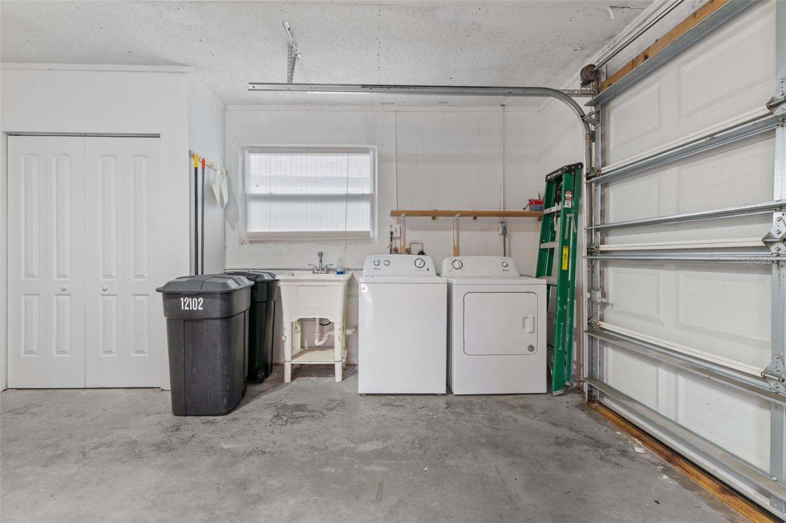 12102 BOYNTON LN #B, NEW PORT RICHEY, FL, 34654