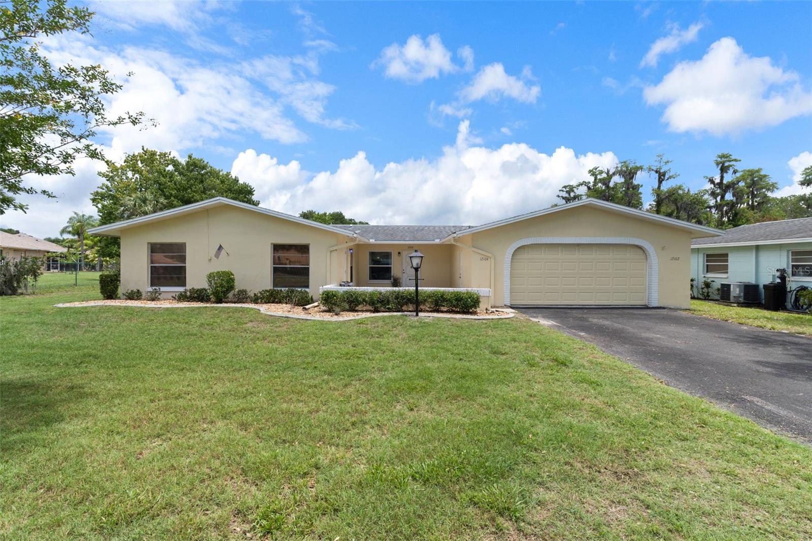 12102 BOYNTON LN #B, NEW PORT RICHEY, FL, 34654