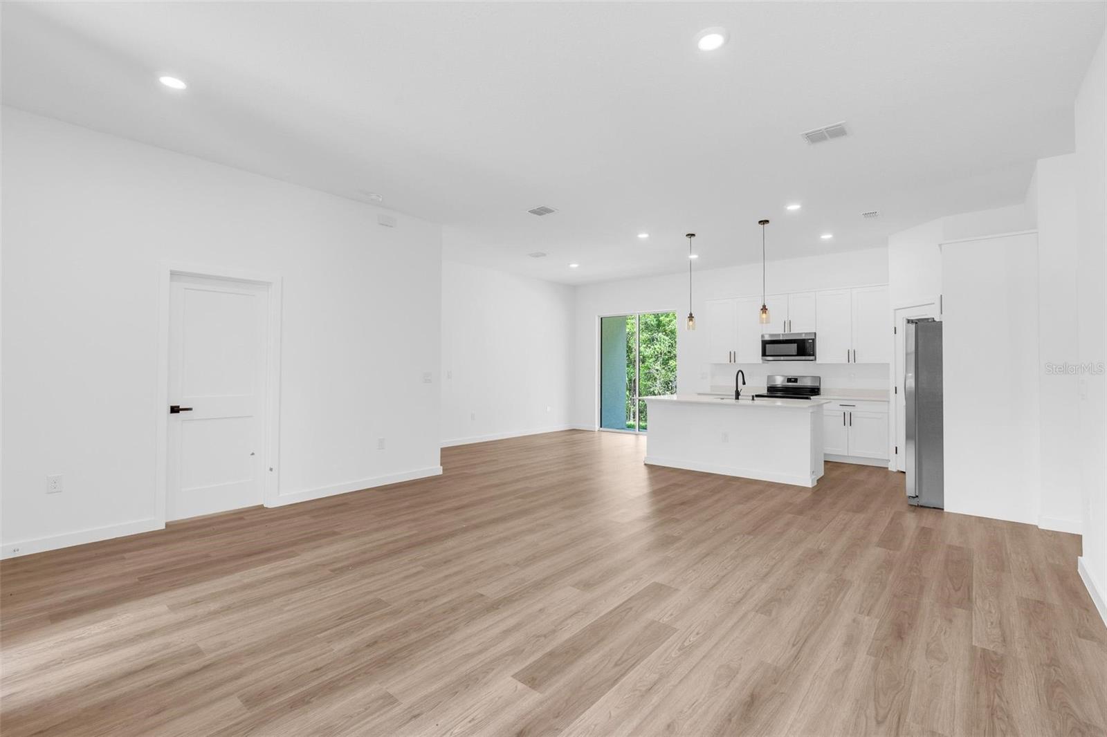 1318 W DUPONT DR, DUNNELLON, FL, 34434