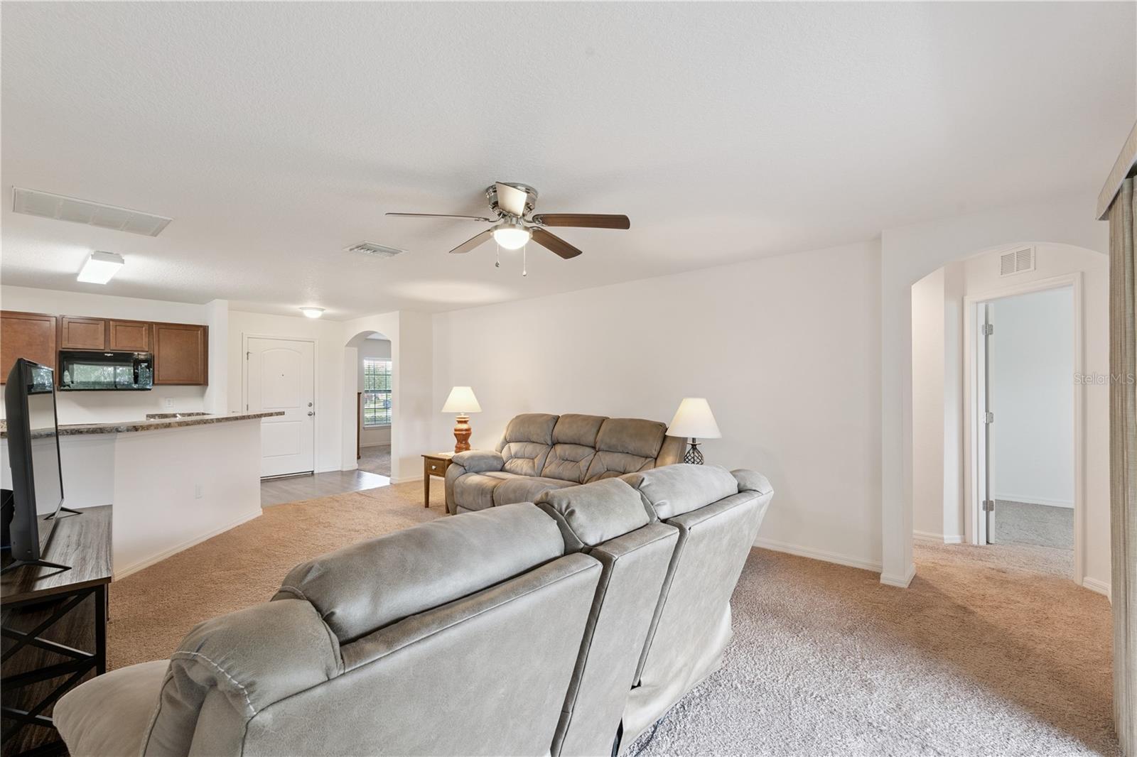 916 ASPEN VIEW CIR, GROVELAND, FL, 34736