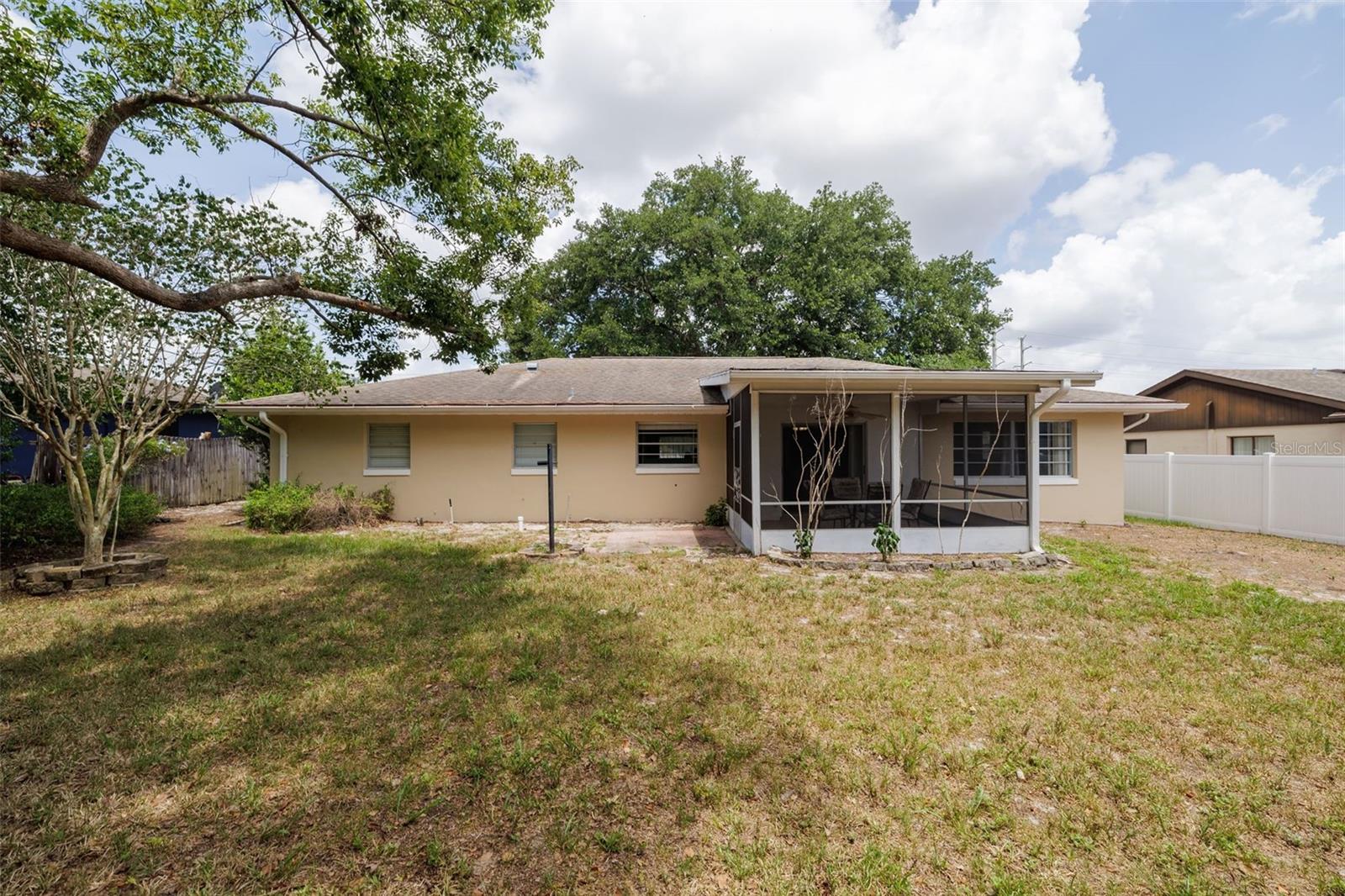 1987 S OLD MILL DR, DELTONA, FL, 32725