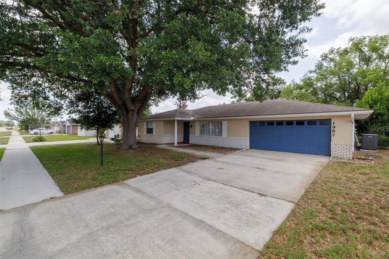 1987 S OLD MILL DR, DELTONA, FL, 32725