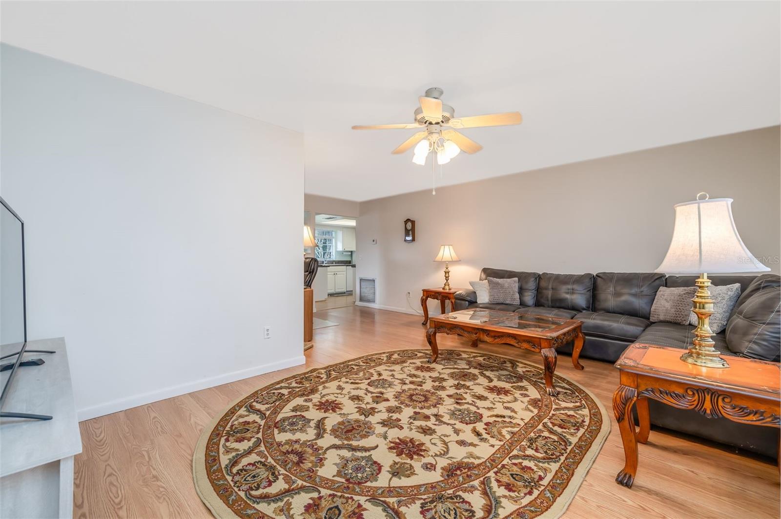 1987 S OLD MILL DR, DELTONA, FL, 32725
