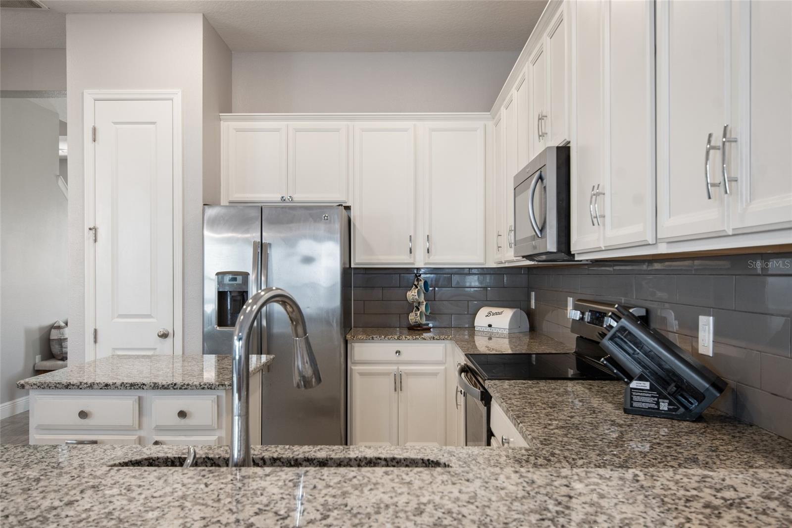 2241 WHITE FEATHER LOOP, WINTER GARDEN, FL, 34787