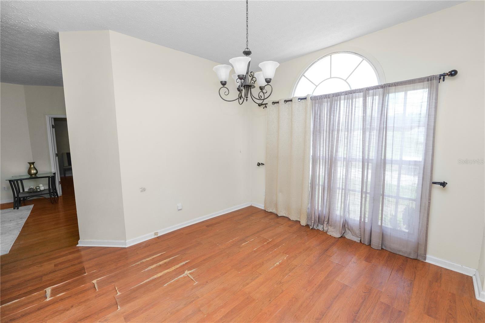 1015 HIDDEN DR, LAKELAND, FL, 33809