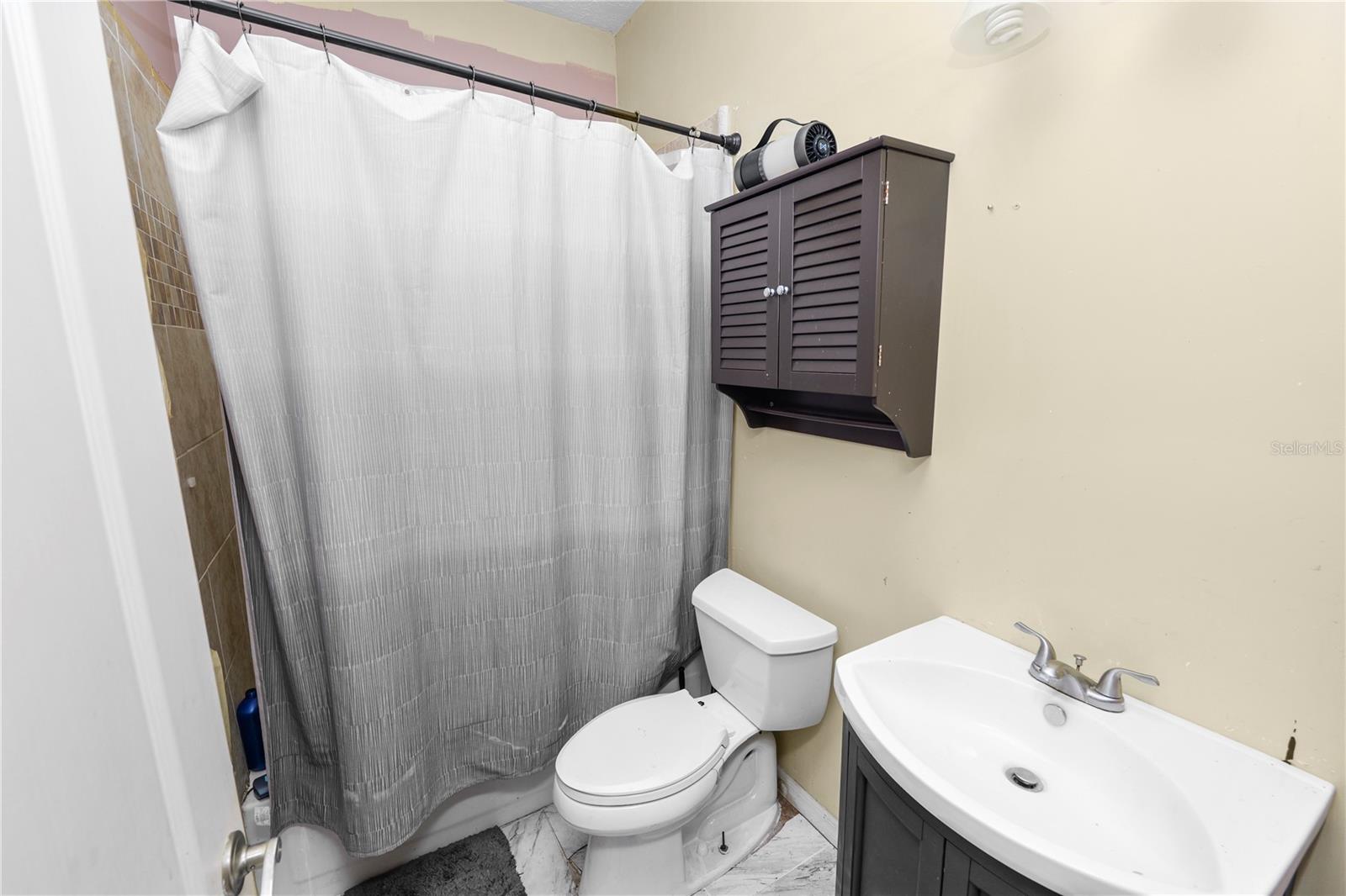 1015 HIDDEN DR, LAKELAND, FL, 33809