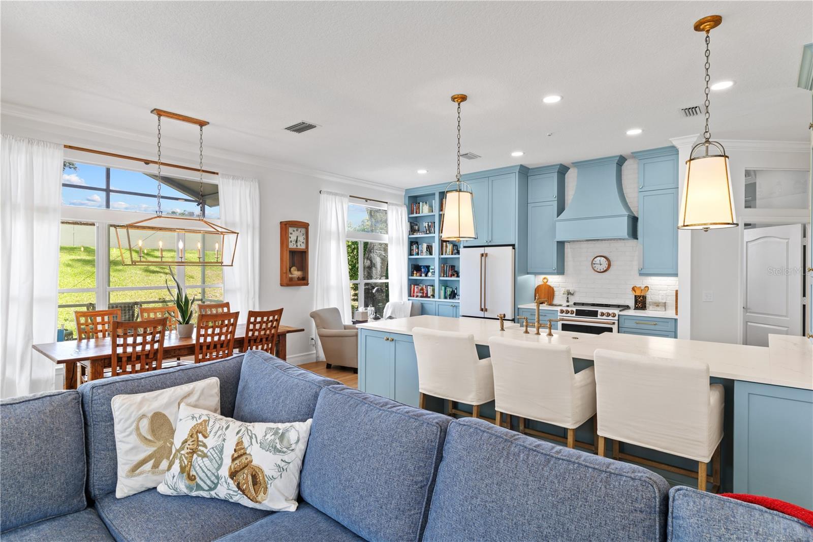 208 WIMBLEDON CIR, LAKE MARY, FL, 32746