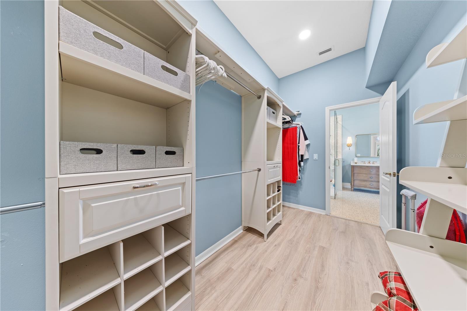 208 WIMBLEDON CIR, LAKE MARY, FL, 32746