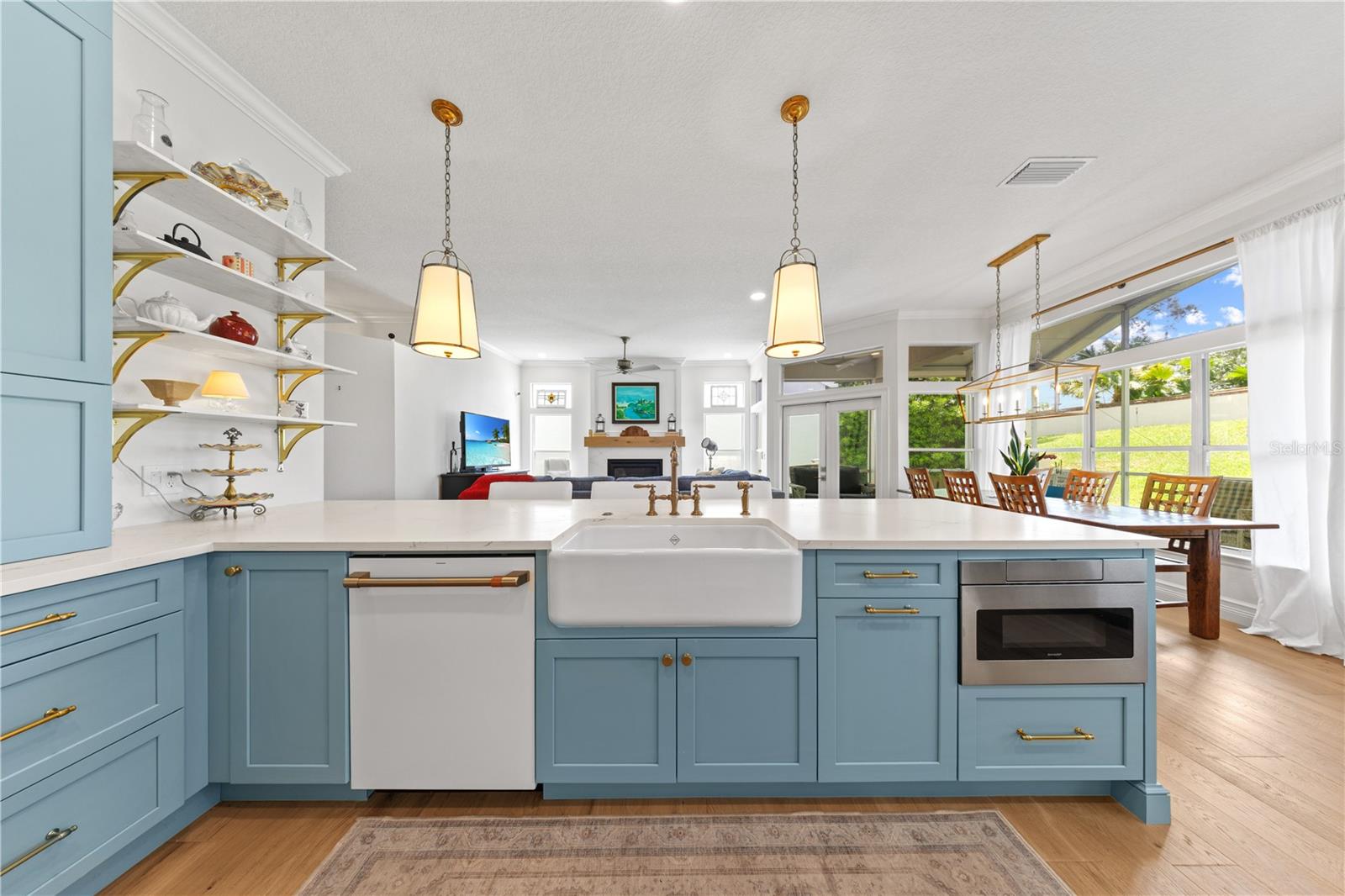 208 WIMBLEDON CIR, LAKE MARY, FL, 32746