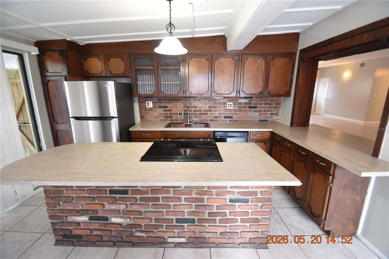 8720 FLAME VINE AVE, SEMINOLE, FL, 33777