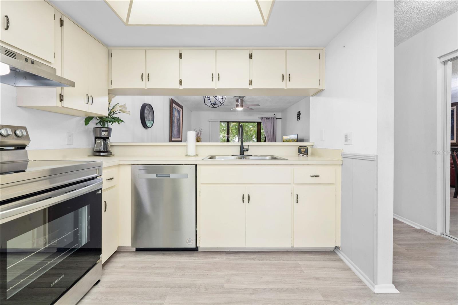 2139 SEA PINES CT, SPRING HILL, FL, 34606
