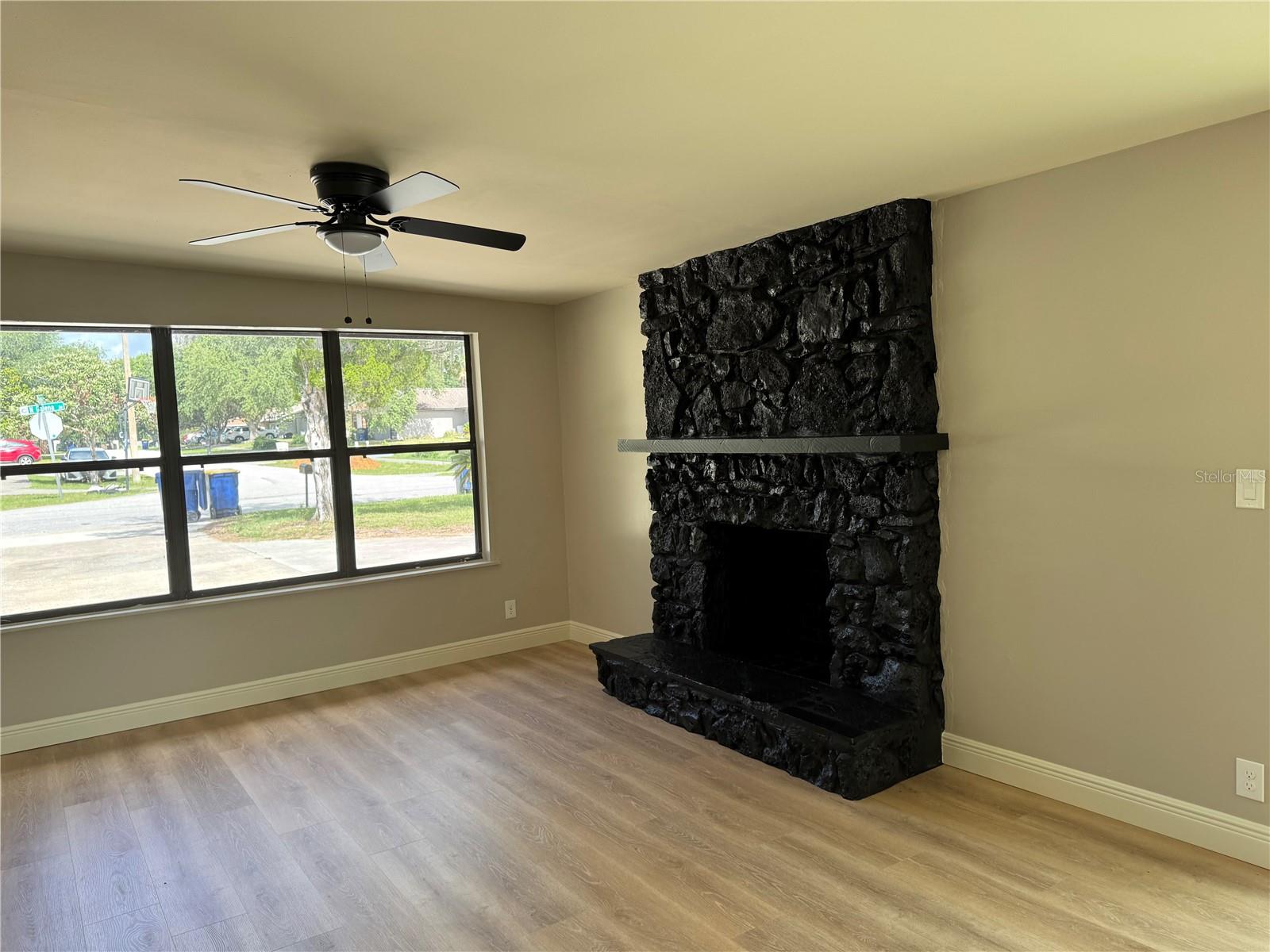 107 N GALENA AVE, MINNEOLA, FL, 34715
