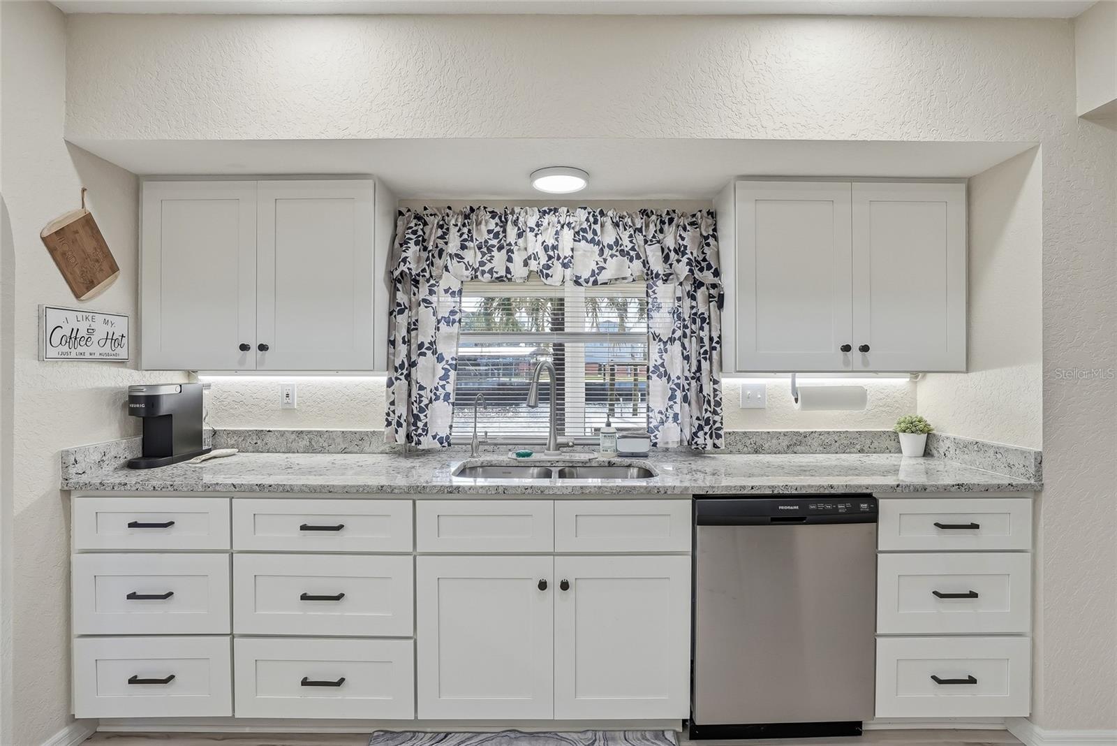 3332 GULF WINDS CIR, HERNANDO BEACH, FL, 34607