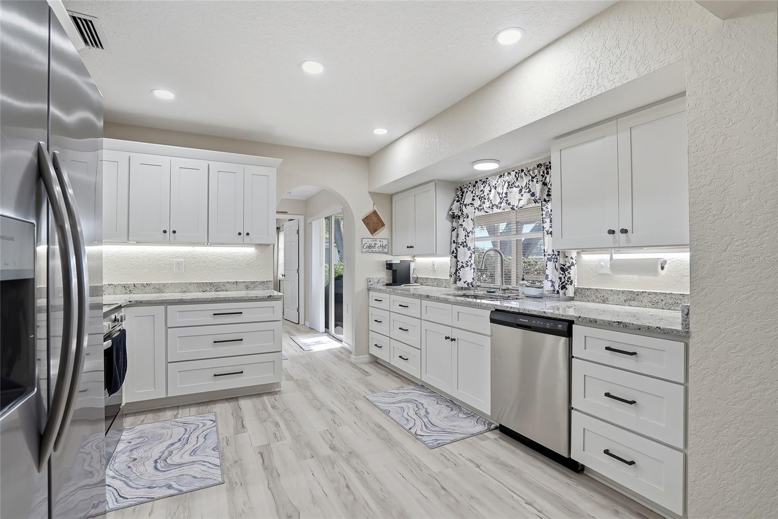 3332 GULF WINDS CIR, HERNANDO BEACH, FL, 34607