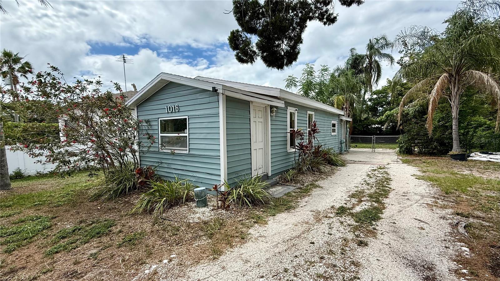 1016 ROSERY RD NW, LARGO, FL, 33770