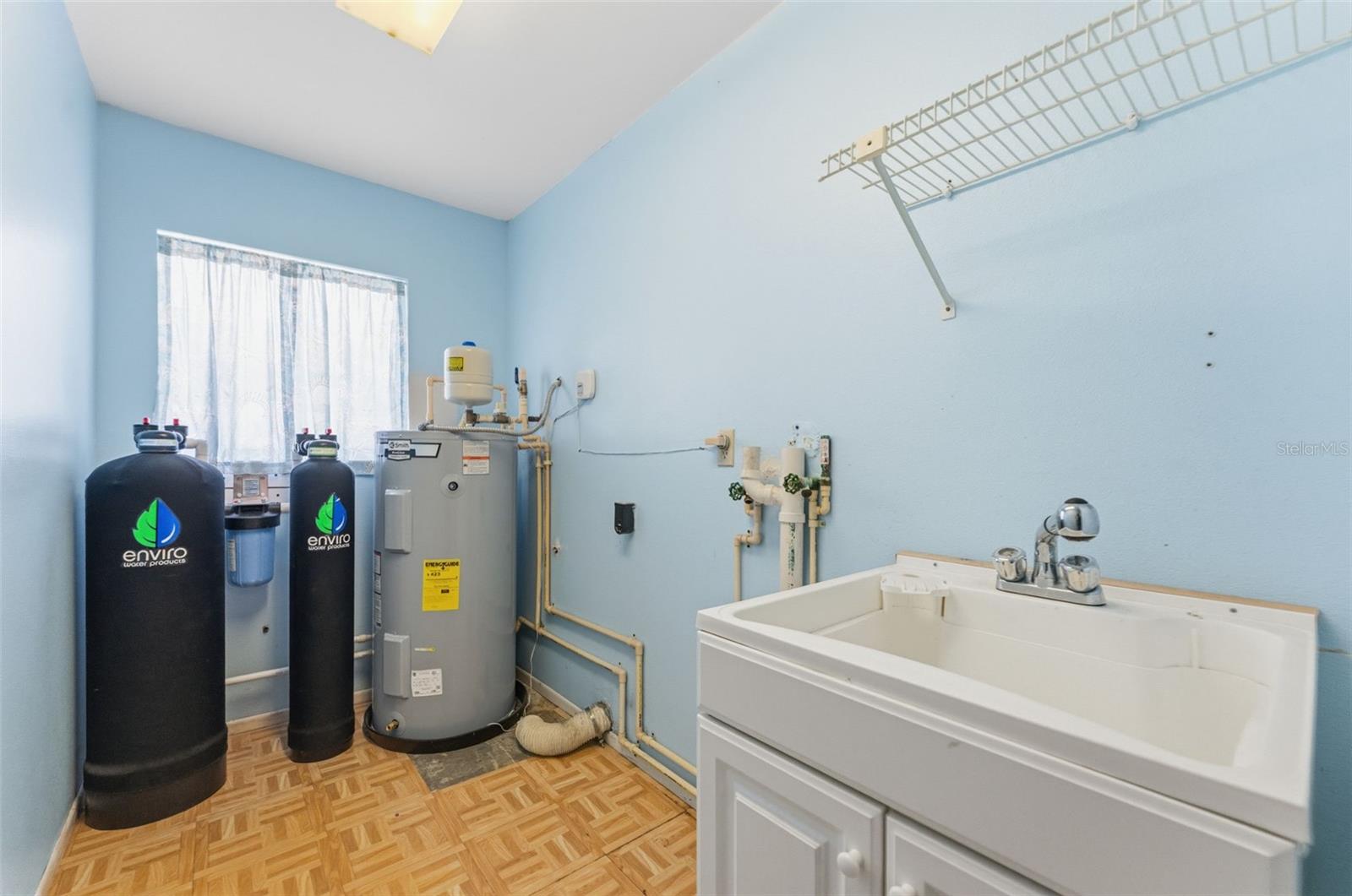 611 TANGERINE DR, OLDSMAR, FL, 34677