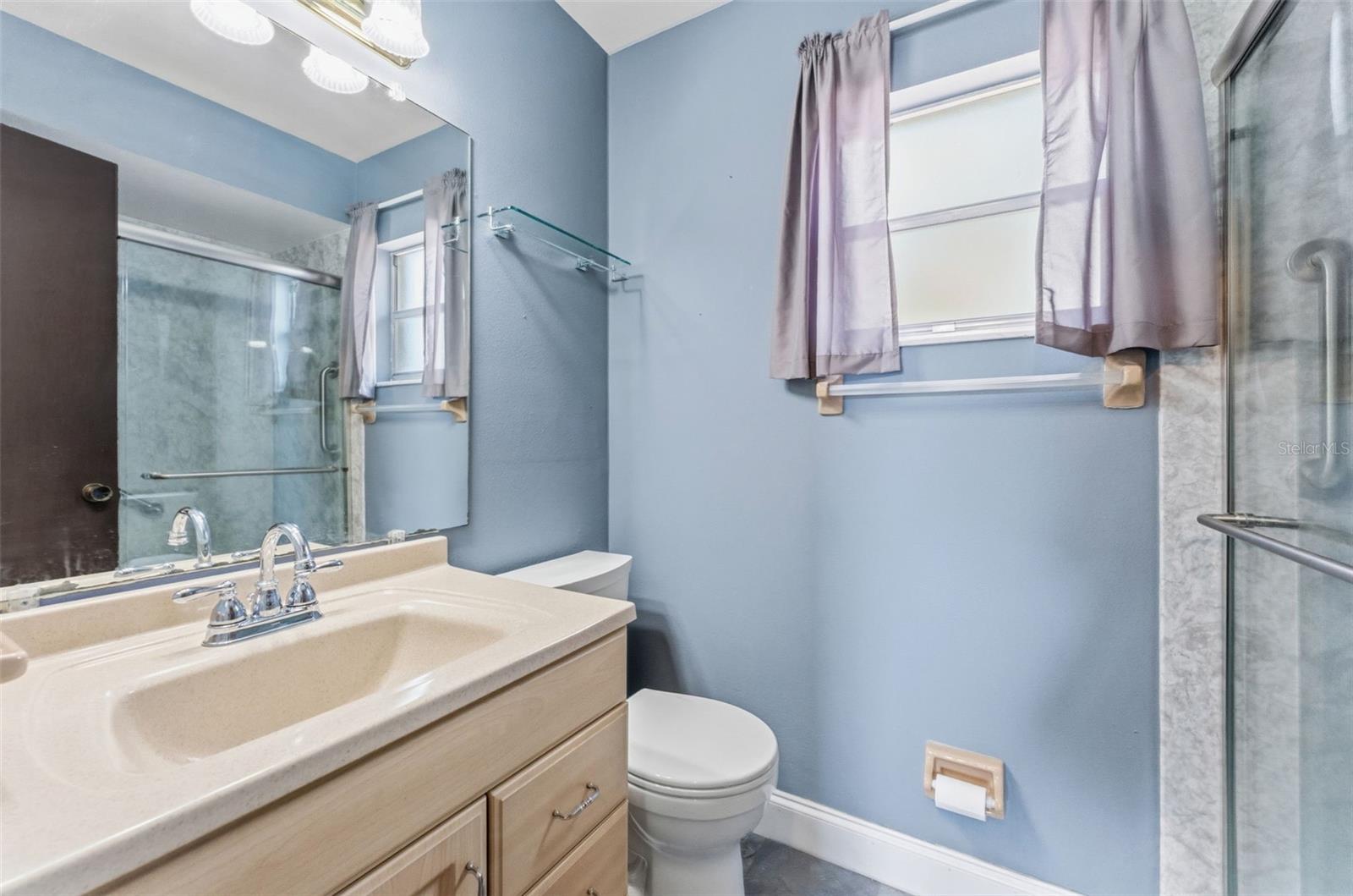 611 TANGERINE DR, OLDSMAR, FL, 34677