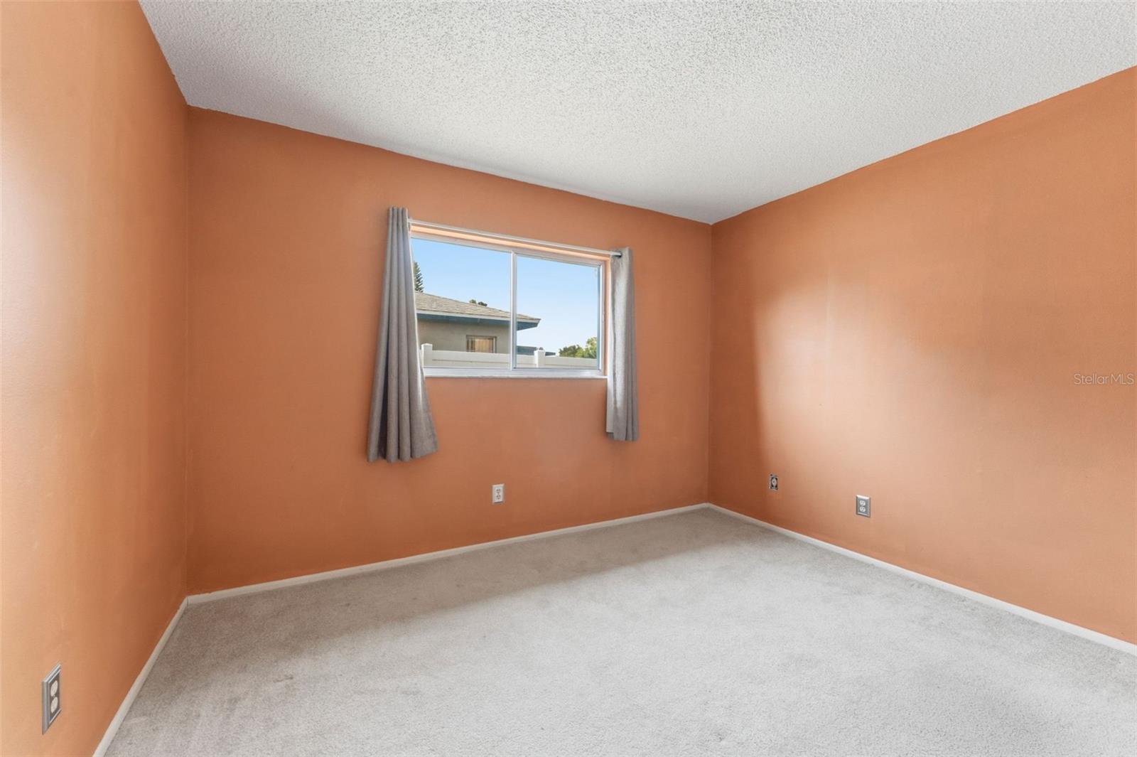 611 TANGERINE DR, OLDSMAR, FL, 34677