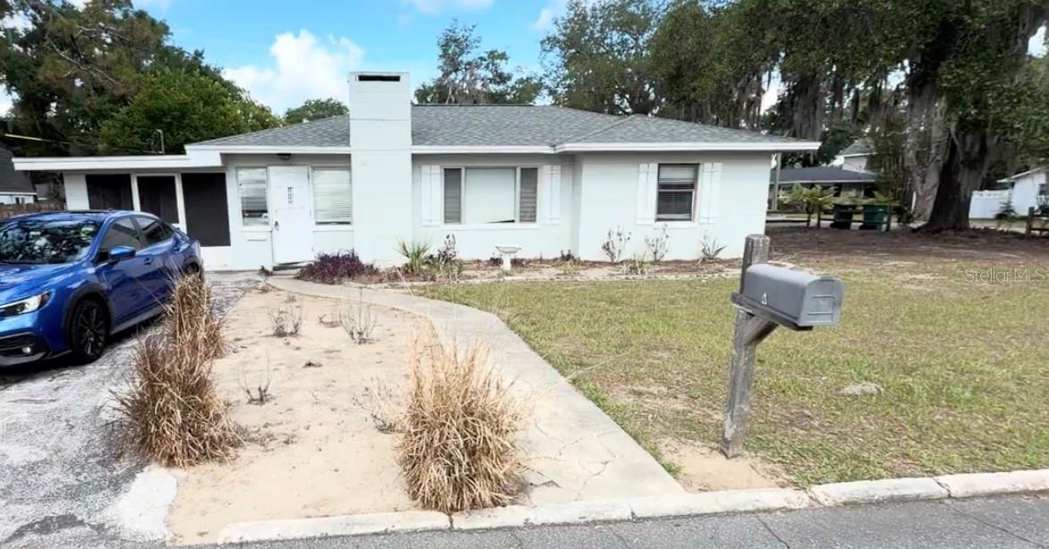 111 S RHODES ST, MOUNT DORA, FL, 32757