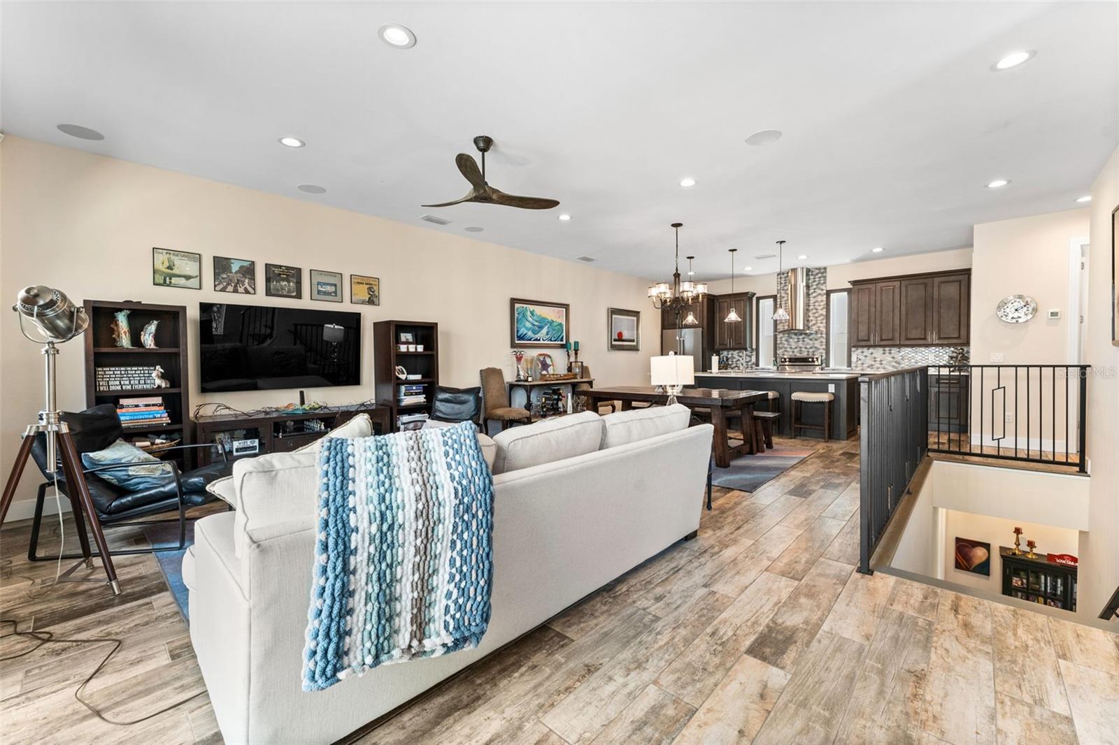 4910 W MCELROY AVE #6, TAMPA, FL, 33611