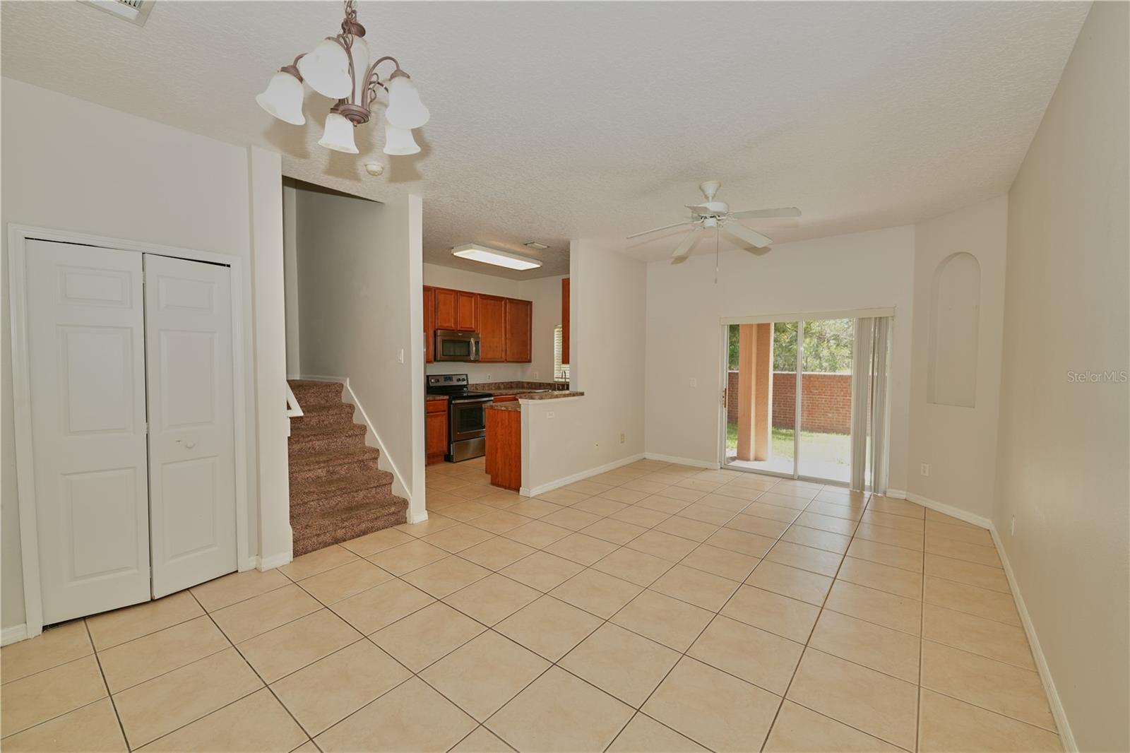 2730 RETREAT VIEW CIR, SANFORD, FL, 32771
